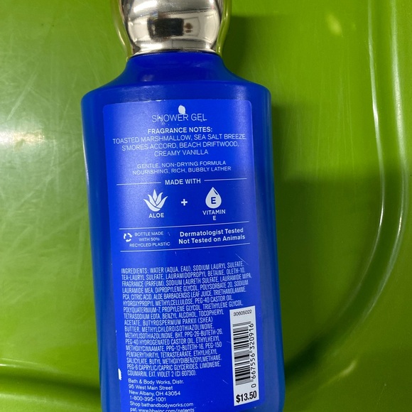 Beach Nights Shower Gel - Picture 2 of 3